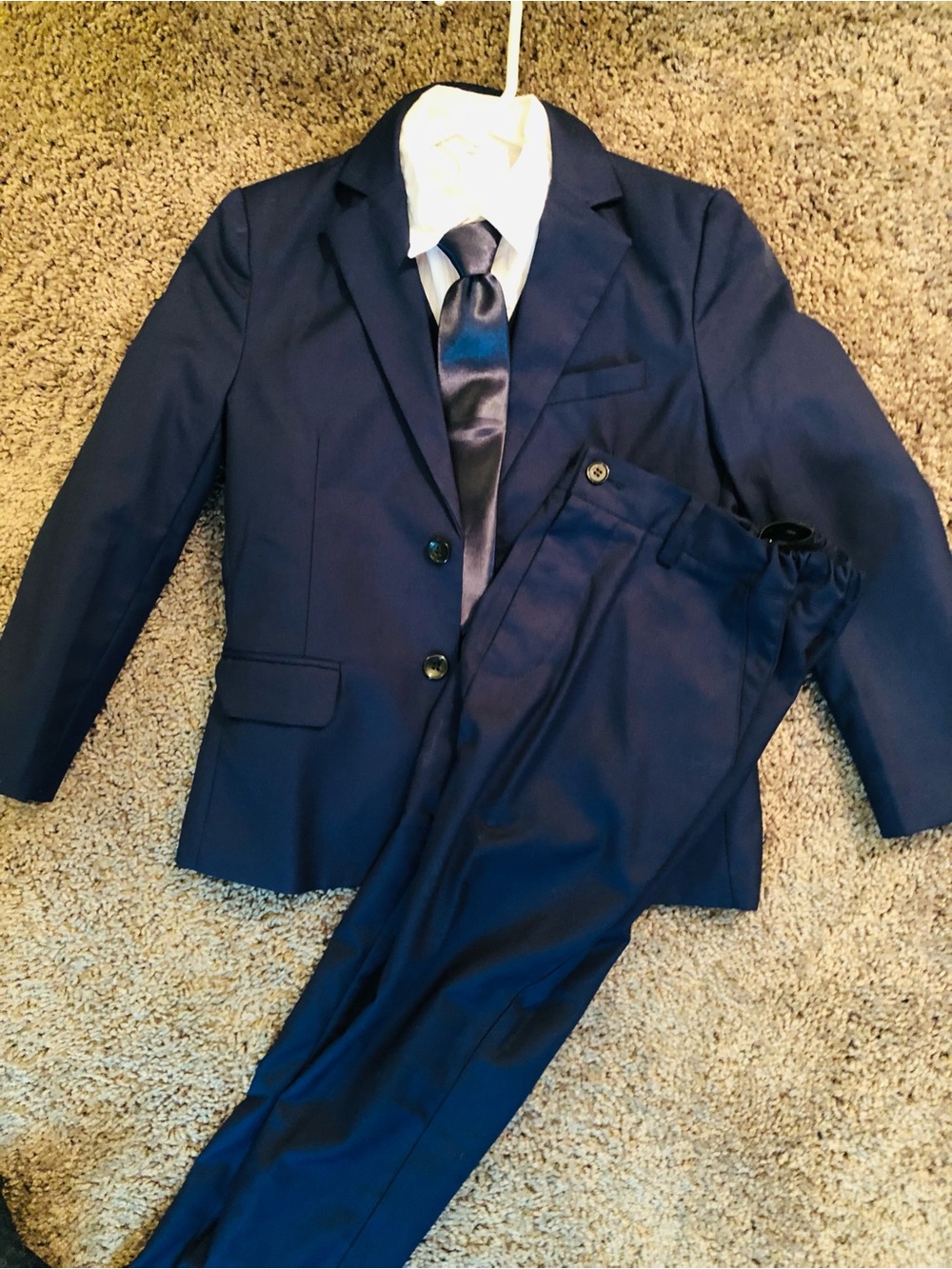 Boys Classic Navy Two-Piece Suit with Tie